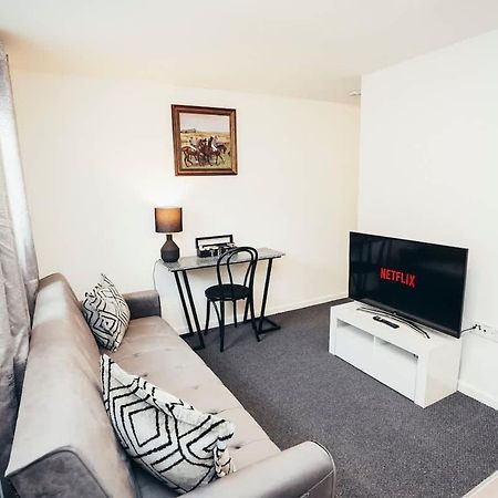 Snug 1Br Apt, Self Check In, Parking, By Derbnb Hilton  Eksteriør bilde